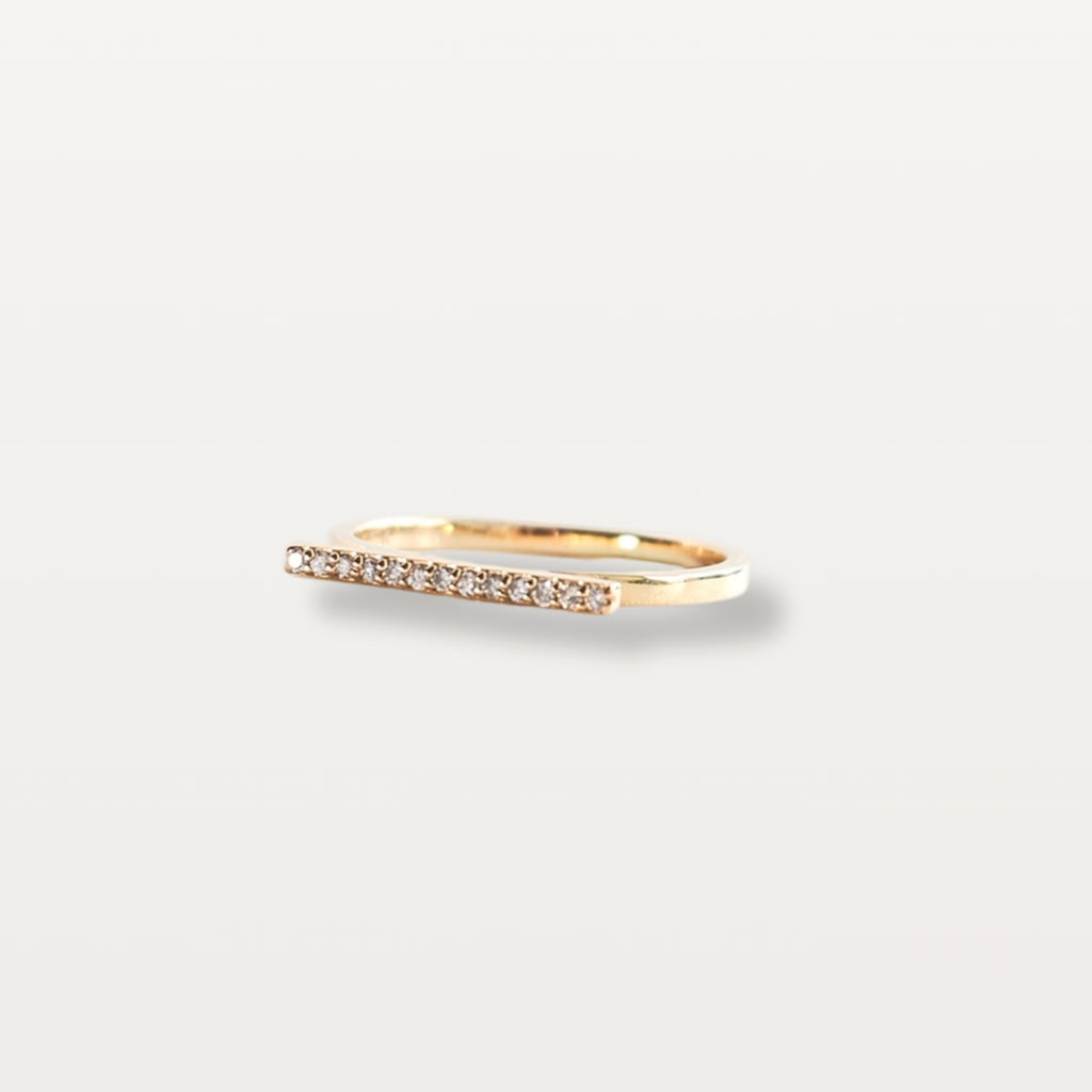 Bar Diamond Ring
