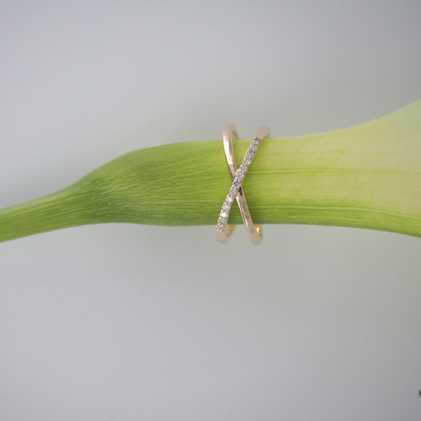 Half Diamond X Ring ハーフダイヤモンドエックスリング